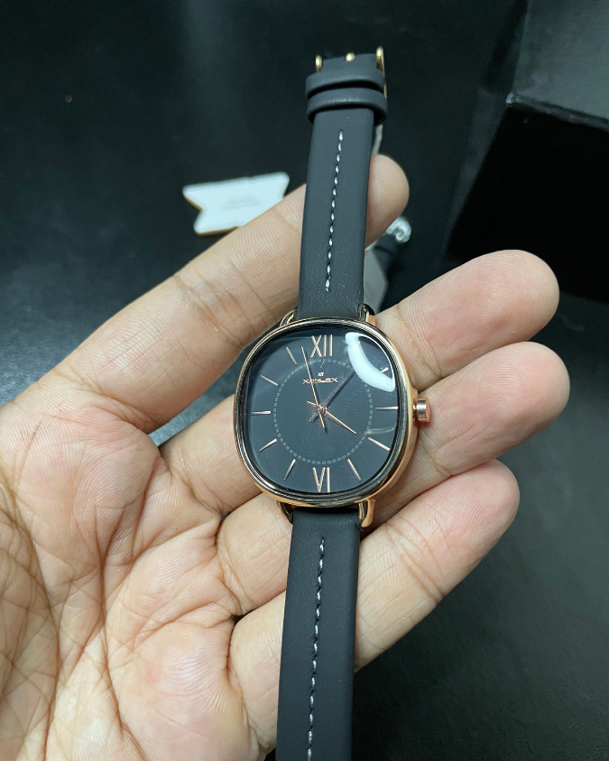 Women X-6847L Strap Watch