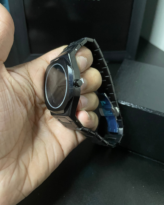 Metallic Arabic AURA